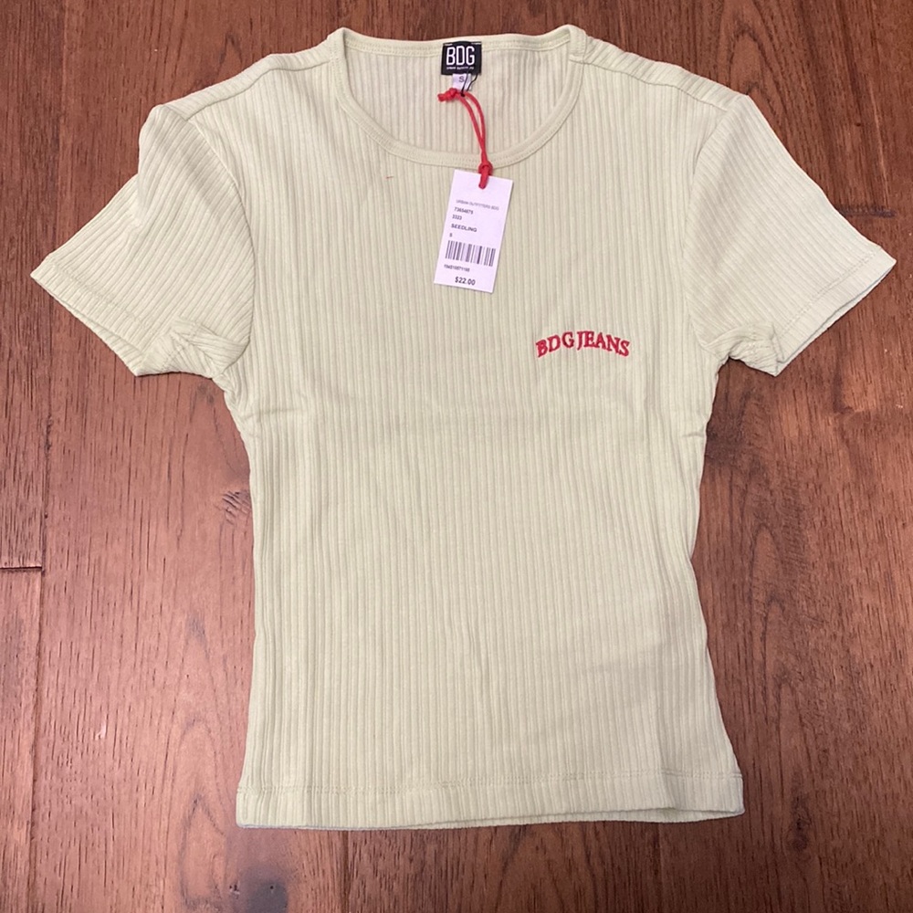 BDG tee. BNWT